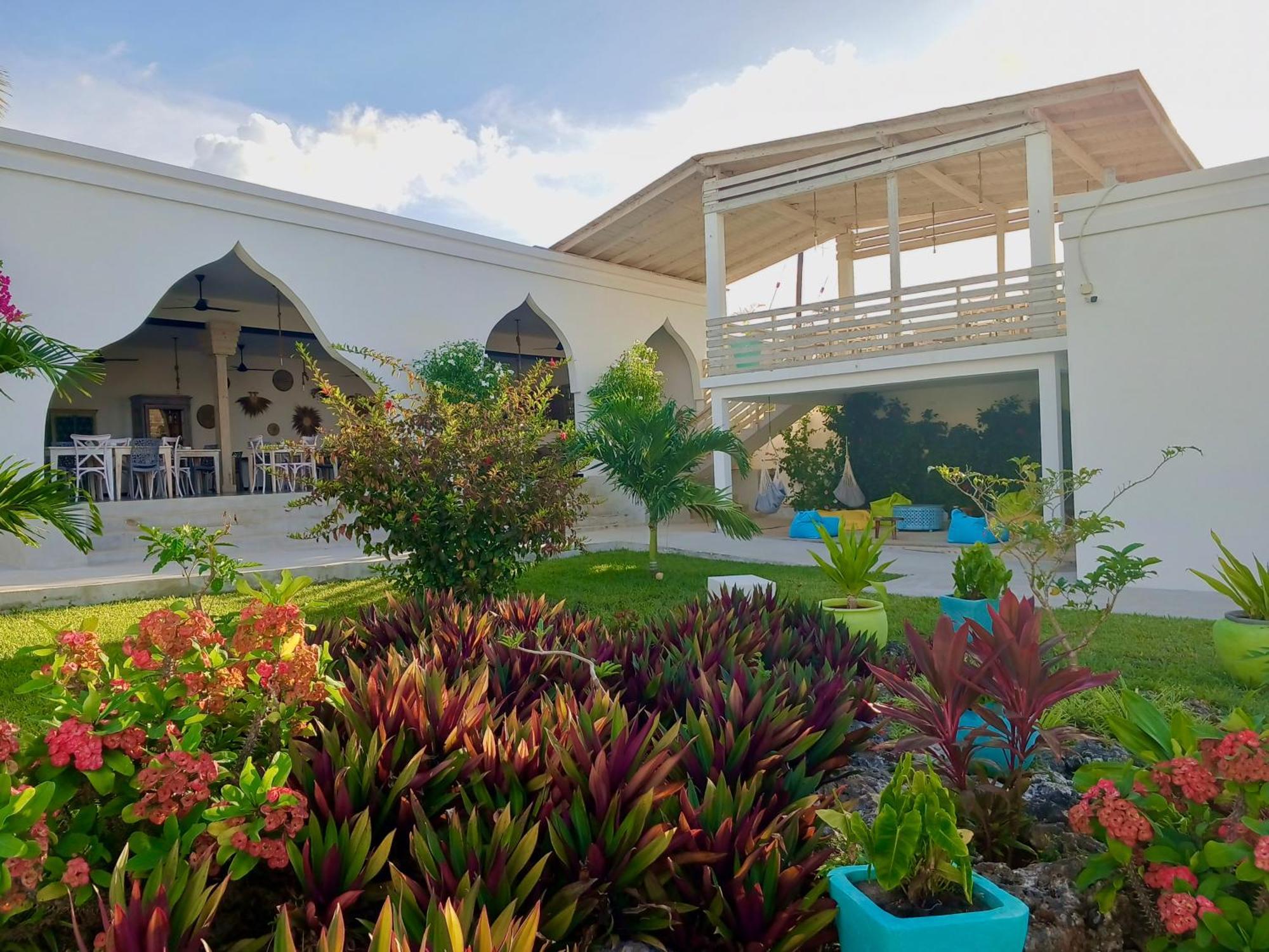 Opera Hotel Nungwi Exterior photo